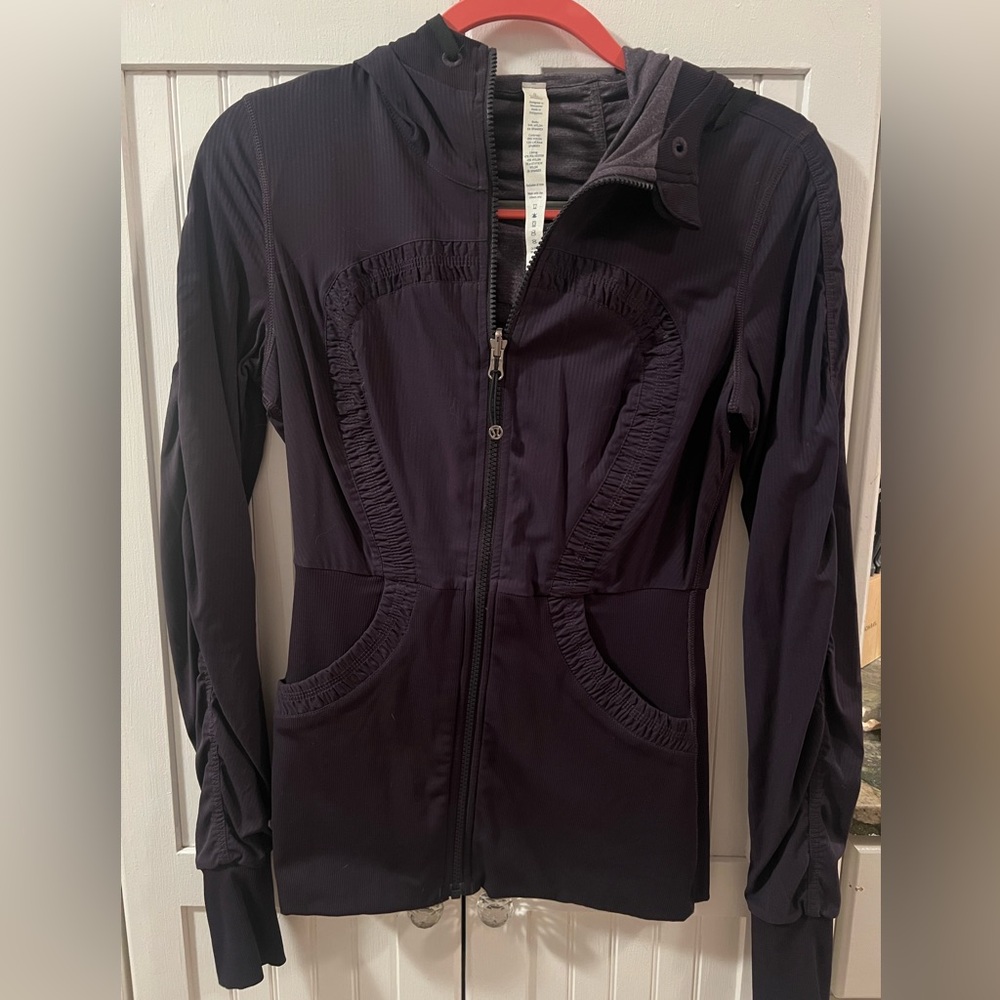 Lululemon Old-Style Scuba Full Zip Hoodie in a Plum Purple